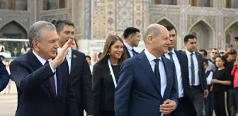 Almanya Başbakanı Scholz, Özbekistan'da Mirziyoyev ile Görüştü