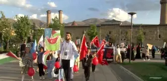 Erzurum'da Sağlık Çalışanlarından Gazze İçin Sessiz Yürüyüş