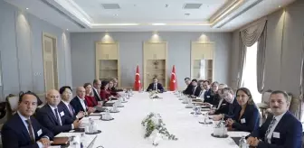 Cumhurbaşkanı Yardımcısı Yılmaz, EBRD ile Verimli Görüşme Gerçekleştirdi