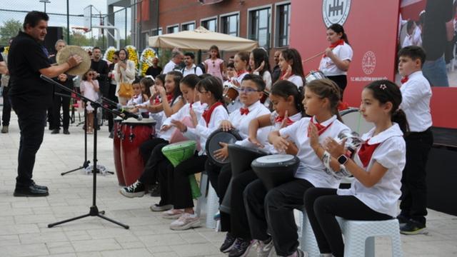 Eskişehir'de Hacı Hatice Ongurlar Ortaokulu Törenle Açıldı