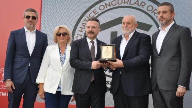 Eskişehir'de Hacı Hatice Ongurlar Ortaokulu Törenle Açıldı