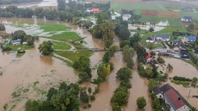 The heavy rainfall that has been ongoing for days in Central Europe has caused the dams to burst.