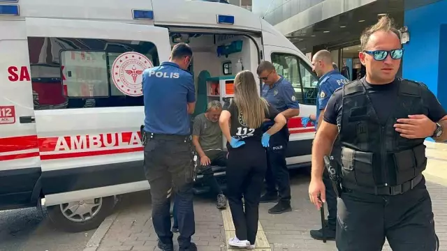 Man Trying to Cut Himself with a Knife in Bursa Convinced