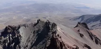 Erciyes Dağı'na Tırmanış Geleneği Devam Ediyor