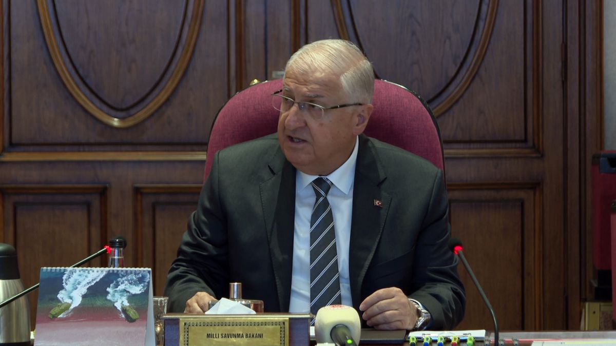 Bakan Güler'den Gaziler Günü Mesajı: 'Başarılarımızda en büyük pay, aziz şehitlerimiz ve gazilerimizindir'