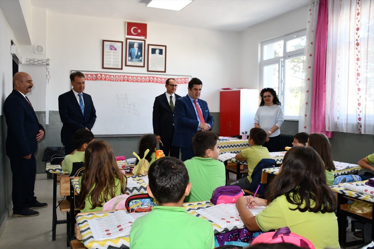 Tekirdağ'da Üniversite Öğrencilerine Burs Desteği