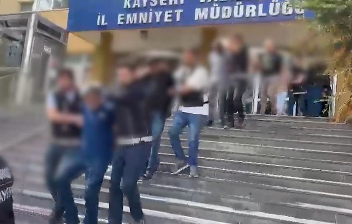 Kayseri'de Uyuşturucu Ticareti Operasyonu: 17 Tutuklama
