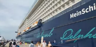 Malta Bayraklı Mein Schiff 5 Kruvaziyerinin Bodrum’a Gelişi