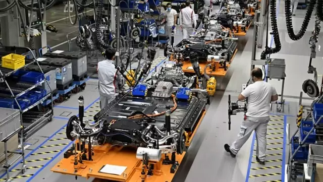 Audi has started searching for new investors after a rebellion broke out at its Brussels factory.