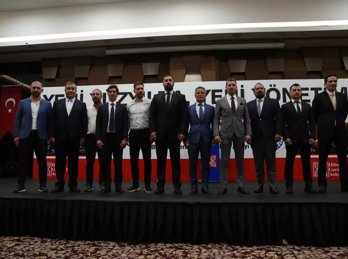 Suat Hekimoğlu, Türkiye Boks Federasyonu Başkanlığı Adaylığını Duyurdu