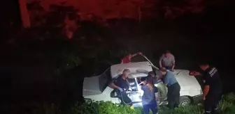 Adana'da Otomobil Dere Yatağına Düştü: 2 Yaralı