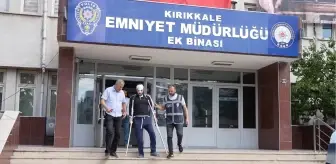 Aile içi tartışmada bıçakladığı babası ambulansta kalp krizinden öldü