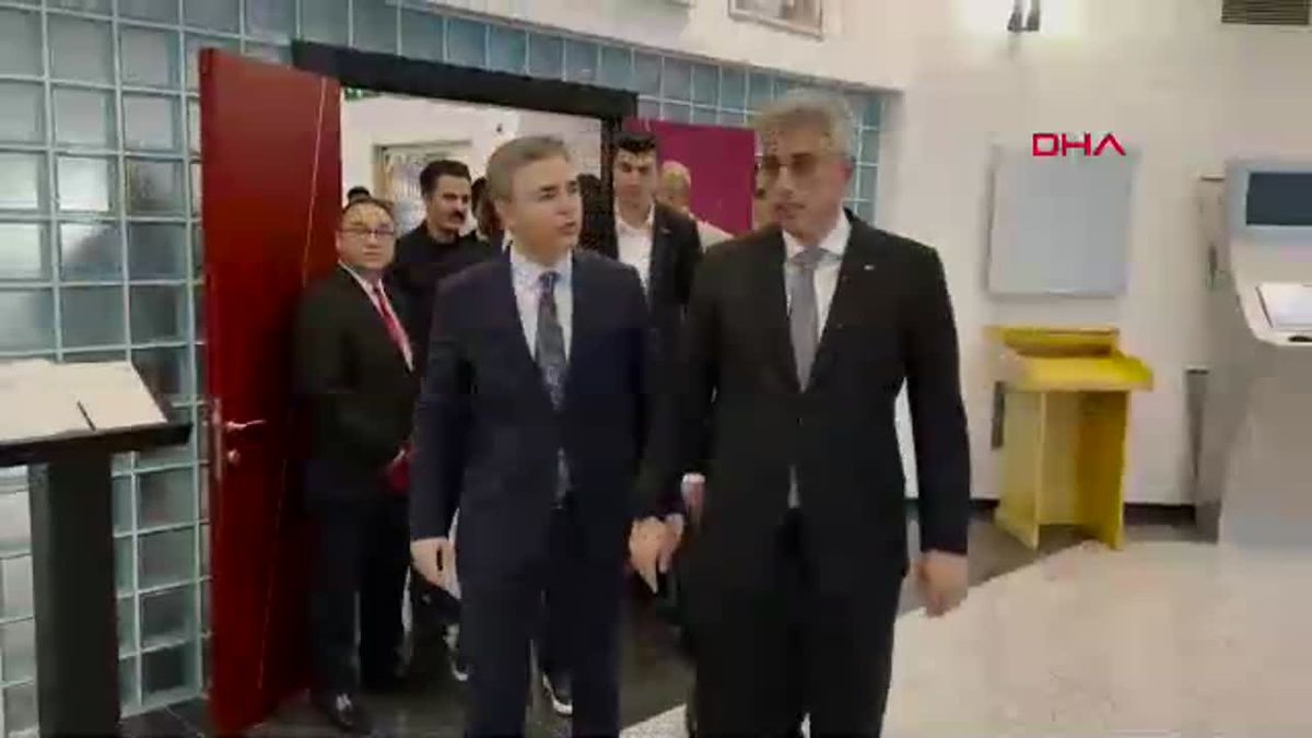 Sağlık Bakanı Memişoğlu'ndan Gazilere Ziyaret