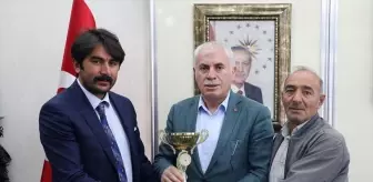 Bayburt Atlı Spor Kulübü'nden Belediye Başkanı Mete Memiş'e Teşekkür Ziyareti