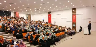 Bayburt'ta 'Peygamberimiz ve Şahsiyet İnşası' Konferansı Düzenlendi