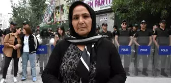 Van'da PKK tarafından çocukları kaçırılan ailelerin eylemi 87. haftasında devam ediyor