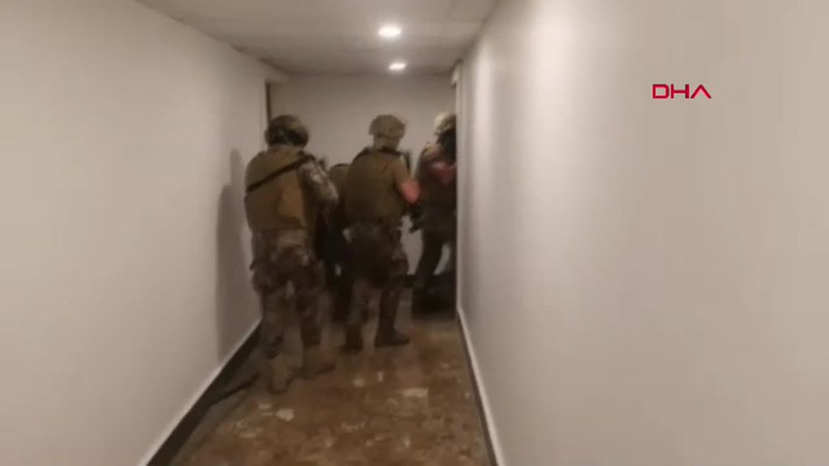İstanbul'da KUYU-26 Operasyonu: 6 Şüpheli Tutuklandı