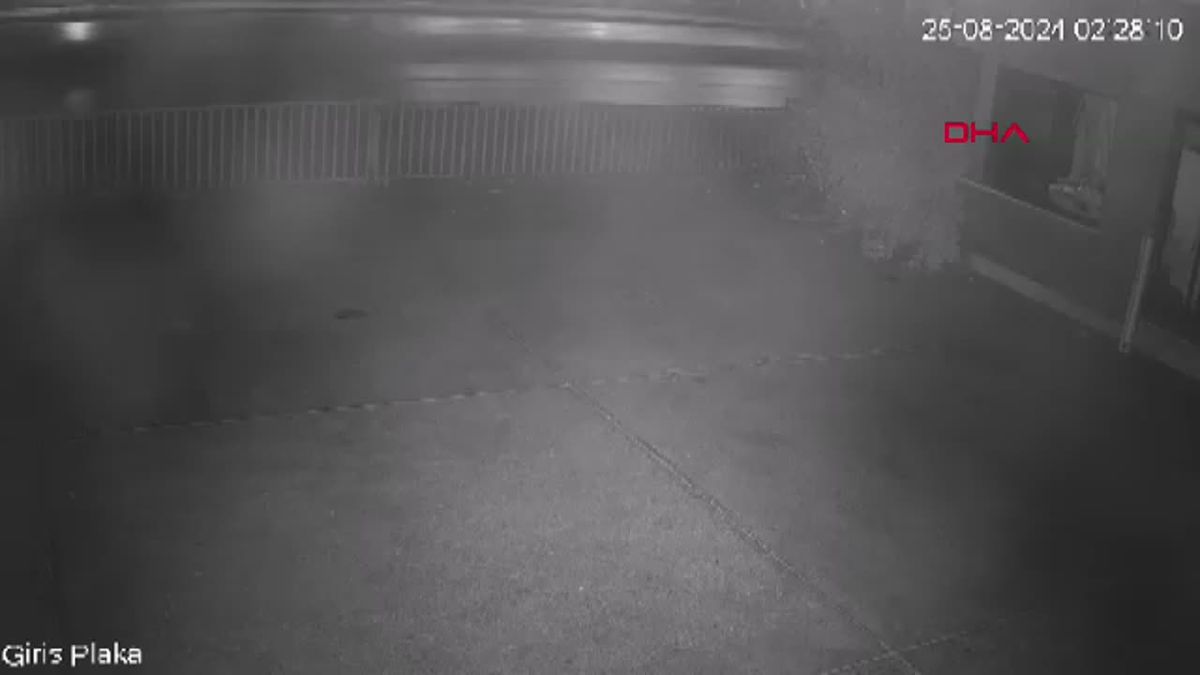 Adana'da Hırdavat Dükkanına Silahlı Saldırı: 3 Kişi Tutuklandı