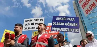 Erkekleri Koruma Derneği, Hakları İçin Bakanlık Önünde Eylem Yaptı