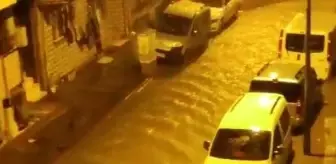 İstanbul'da Sağanak Yağış Etkisini Gösterdi