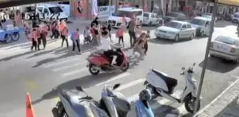 Gaziantep'te 3 Çocuğa Motosiklet Çarptı