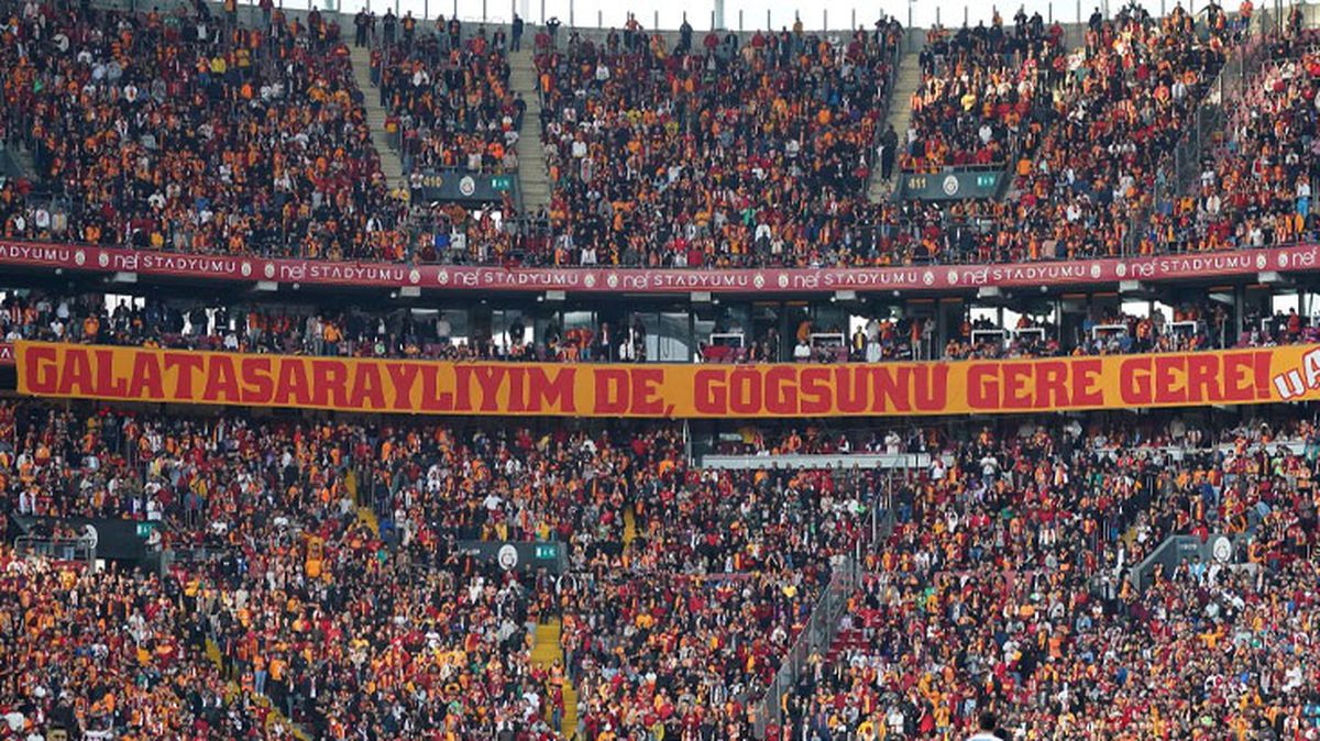 Galatasaray'dan maç sonu Fenerbahçelileri çıldırtan paylaşımlar