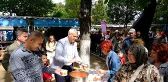 Kırklareli’nde Geleneksel Lezzetler Şenliği: Bulama ve Yöresel İkramlar