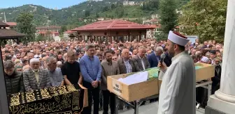 Rize'de Öğrenci Gizem Kazdal'ın Trajik Ölümü: Yangın Merdiveninde İfadenin Ardından Düşme