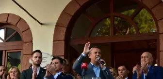 CHP Genel Başkanı Özgür Özel, Muğla'da Düğün Törenine Katıldı ve Önemli Mesajlar Verdi