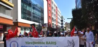 Trabzon'da Dünya Barış Günü Etkinliği: 'Trabzon'un Çocukları Barış için Yürüyor'