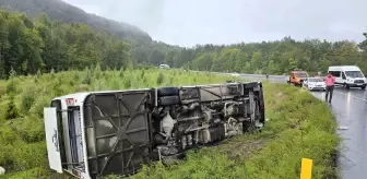 Zonguldak-Bartın Seferinde Midibüs Devrildi: 9 Yaralı