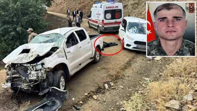 They were on their way to the funeral! The vehicle carrying the relatives of the martyr overturned into the ditch.