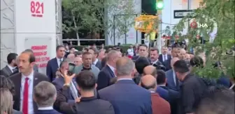 Cumhurbaşkanı Erdoğan Türkevi'nin önünde yoğun ilgiyle karşılandı