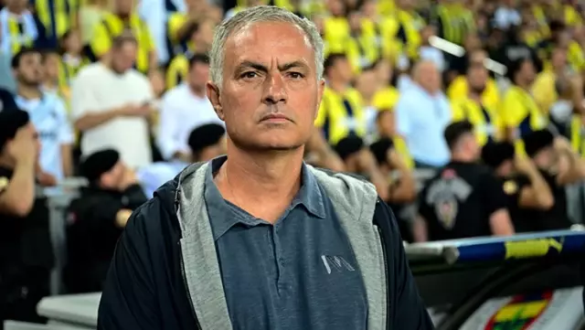 A rapid denial of the claim! Mourinho's reaction was not to Okan Buruk, but to Ali Koç.