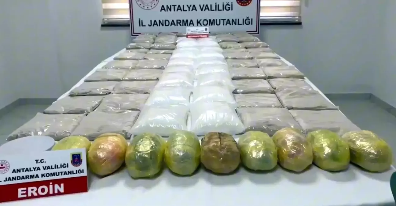 Uyuşturucu Operasyonlarında 125 Zehir Taciri Yakalandı