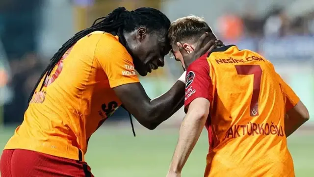 Former Galatasaray star Bafetimbi Gomis announced that he is a Fenerbahçe fan.