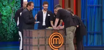 MasterChef'te eleme! Mehmet Yalçınkaya'nın imza yemeğine eleştiri yağdı