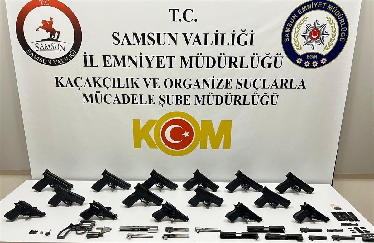 Samsun'da Kaçak Silah Ticareti Operasyonu: 2 Zanlı Gözaltına Alındı
