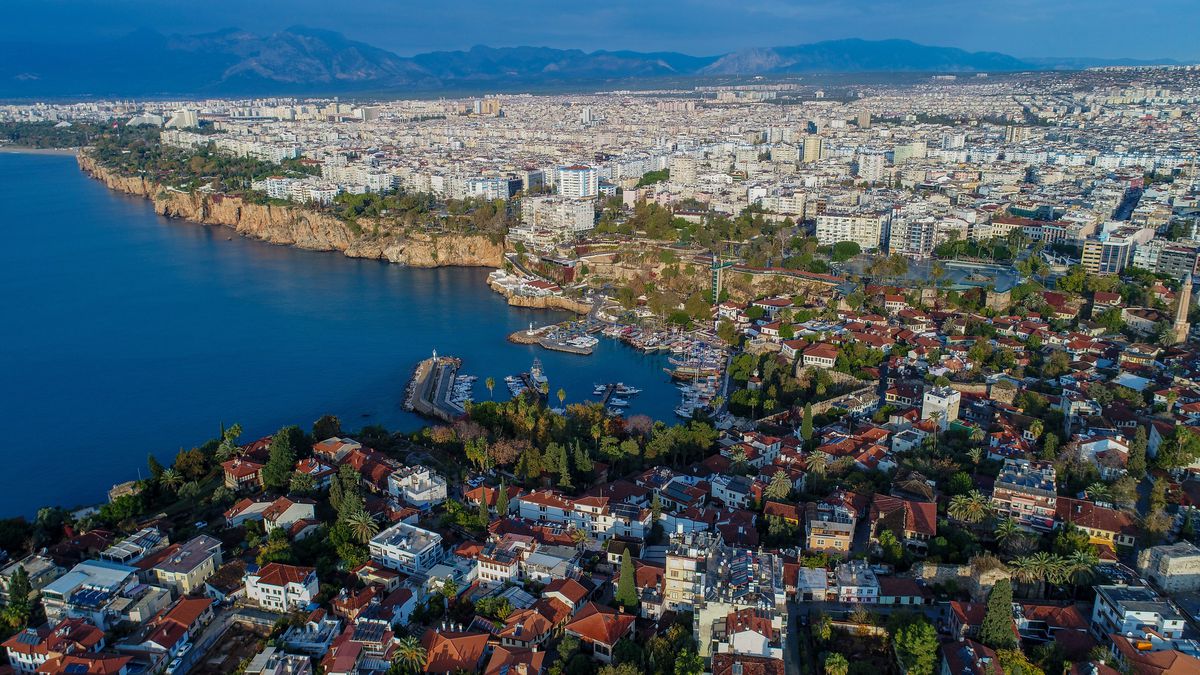 Yabancıya Konut Satışında Düşüş: 2023'te Satışlar Yüzde 40 Azaldı