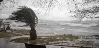 Zonguldak'ta olumsuz hava koşulları nedeniyle eğitime ara verildi