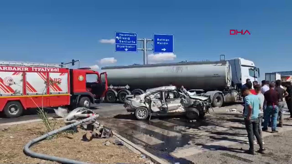 Diyarbakır'da Tanker ve Otomobil Çarpıştı: 4 Yaralı