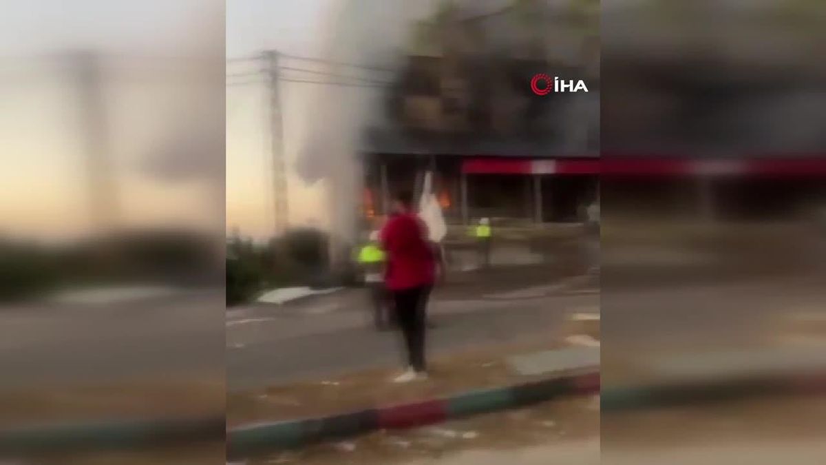 İsrail'in Lübnan'a Saldırıları Can Kaybını 558'e Çıkardı
