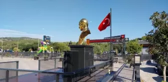 Sarıgerme'de Şehit Eren Bülbül Meydanı Açıldı