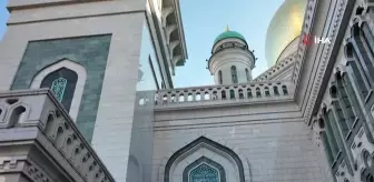 TBMM Başkanı Kurtulmuş, Moskova Merkez Camii'ni ziyaret etti