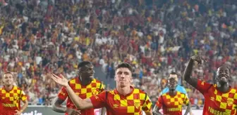 Göztepe Süper Lig'de Kayserispor'u 3-0 Geçerek Yenilmezler Arasına Girdi