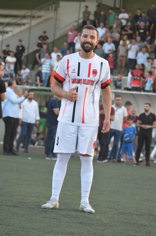 Syrian Abdurrahman became Hüseyin! Chaos ensued when the team he played for with a fake license became champions