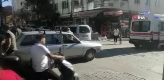 Ehliyetsiz Motosiklet Sürücüsü Kazada Yaralandı