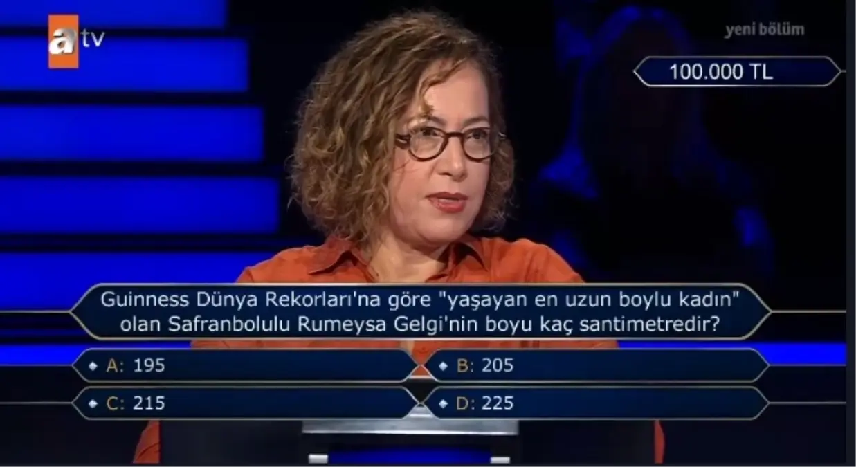 Guniess Dünya Rekorlar'ına göre 'yaşayan en uzun boylu kadın olan Safranbolulu Rumeysa Gelgi'nin boyu kaç santimetredir?