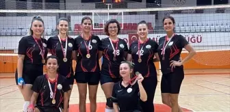 Trakya Üniversitesi Kadın Voleybol Takımı, Kamu Spor Oyunları'nda Şampiyon Oldu