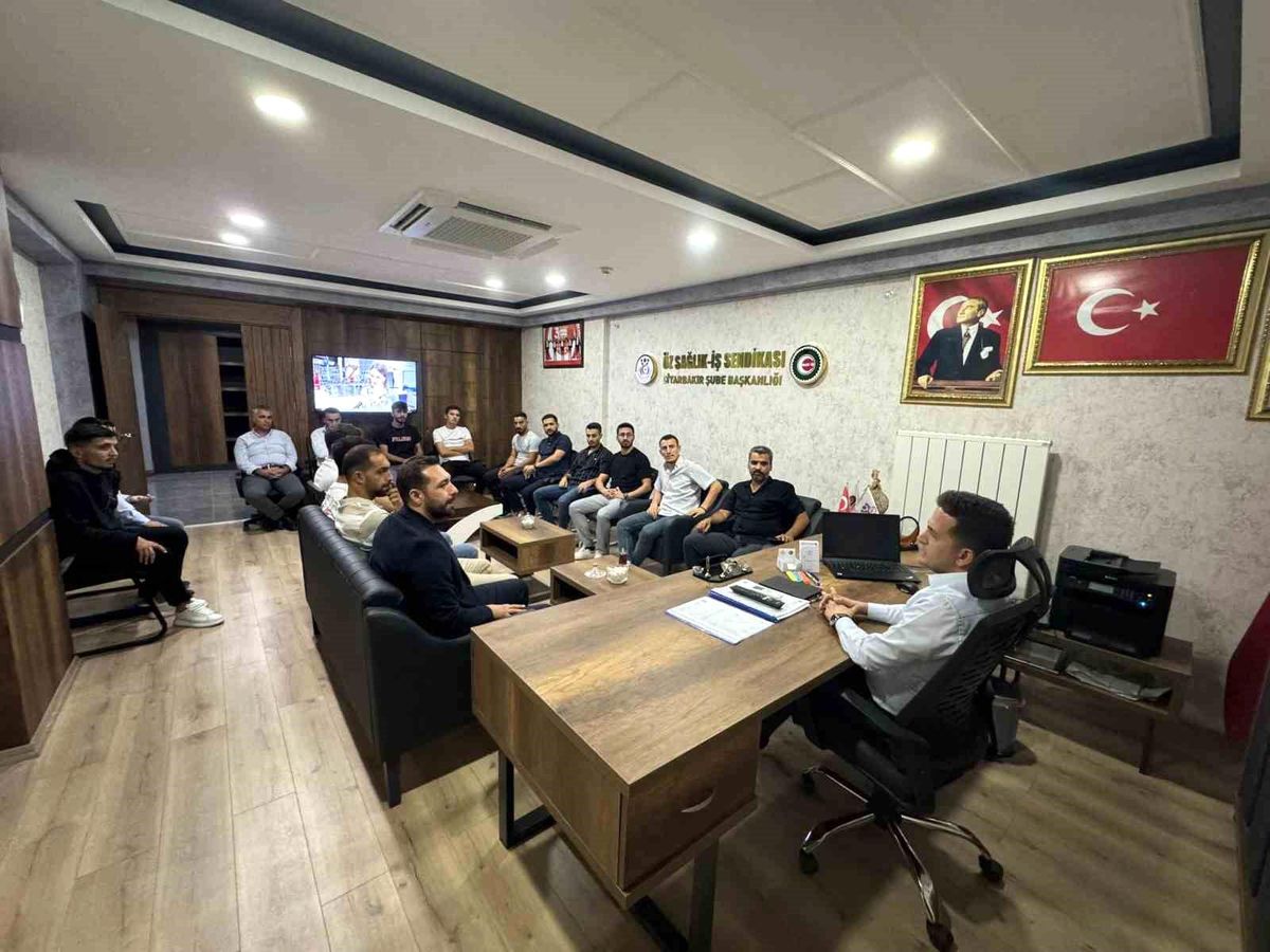 Aktepe A.Ş. 1. Amatör Lig Şampiyonu Sağlık Spor'dan Teşekkür Ziyareti